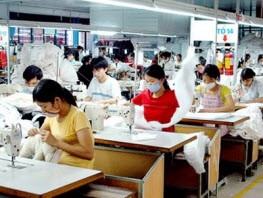 Vietnam’s garments and textile sector targets 15 billion USD in exports - ảnh 2